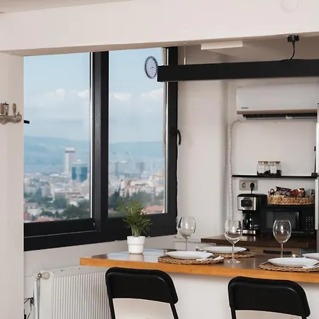 Near The Historical Elevator With A Sea View شقة إزمير