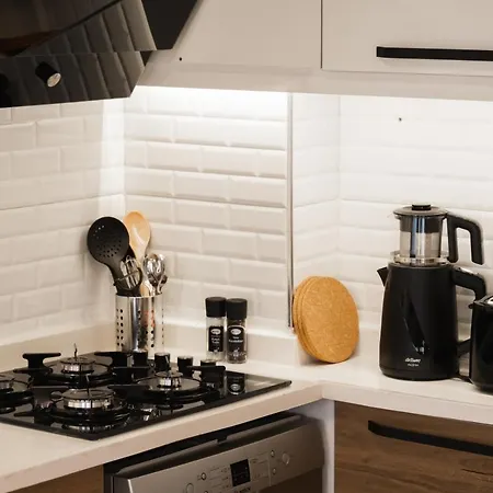 Near The Historical Elevator With A Sea View * Izmir