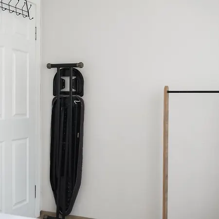 Near The Historical Elevator With A Sea View Apartament Izmir