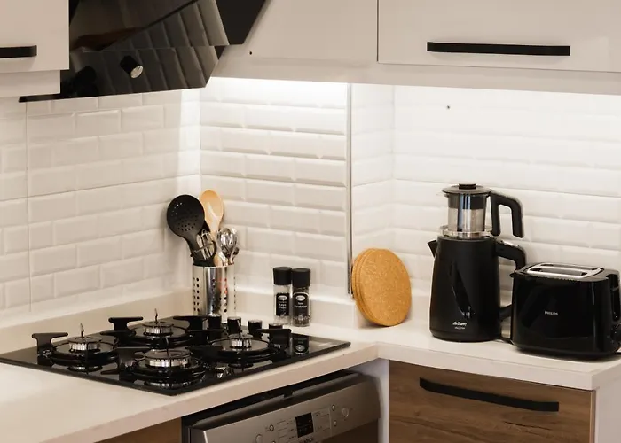 Near The Historical Elevator With A Sea View * Izmir